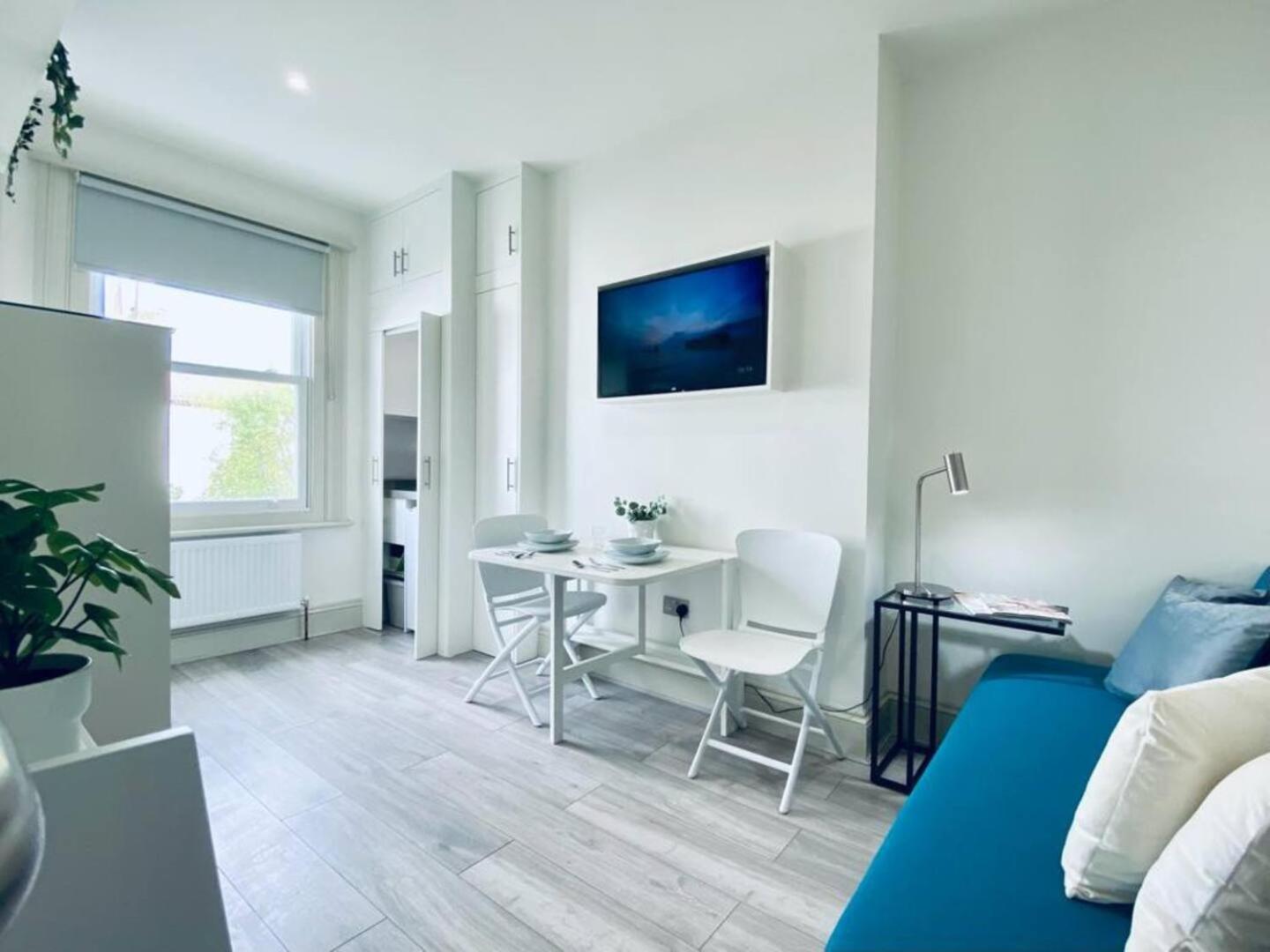 Apt 08 Beachside Beauty Central Studio Steps From Cafes Brighton Exterior foto